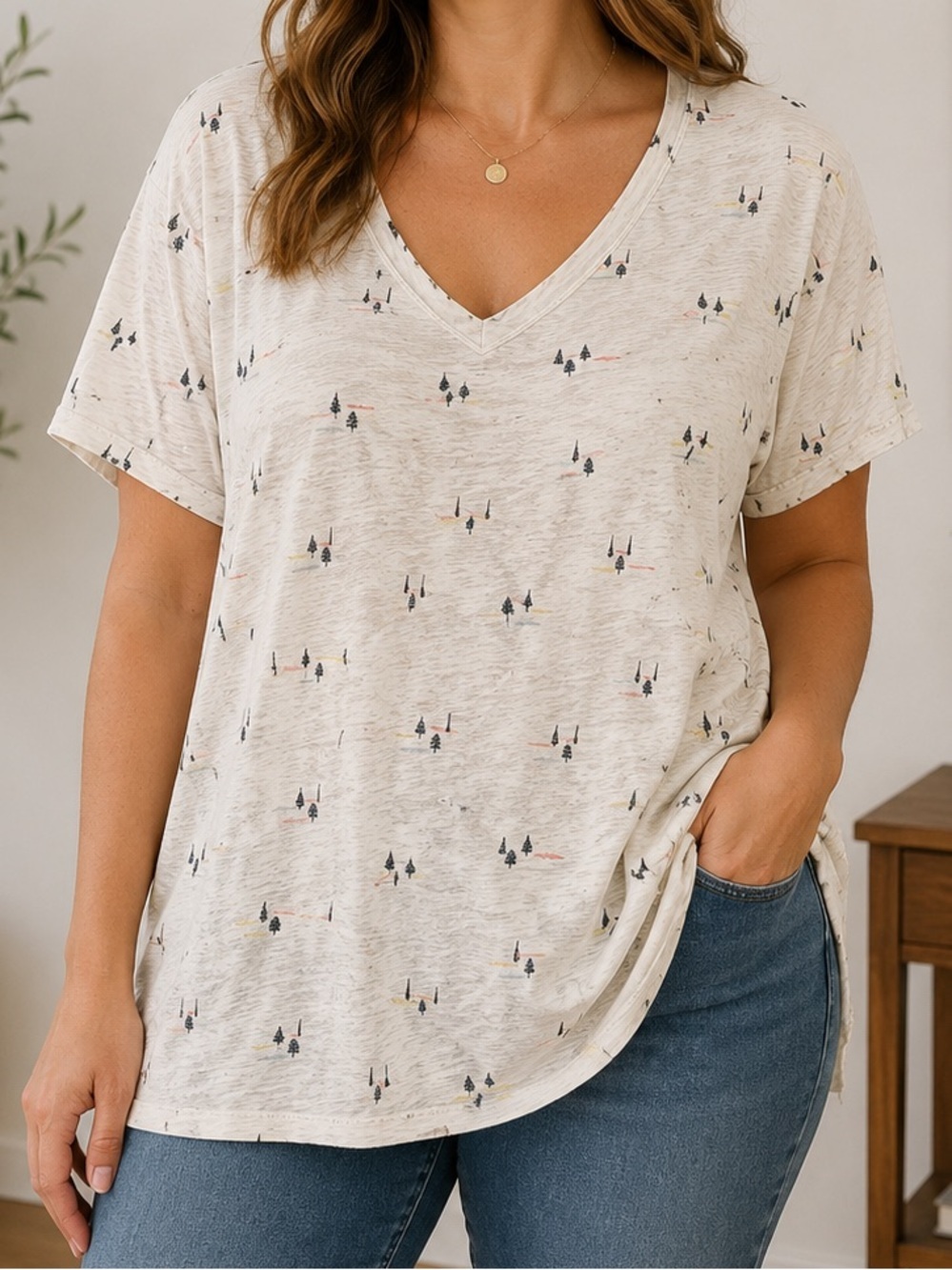 Merona Cream V-Neck Short Sleeve Tee with Mini Tree Print XL